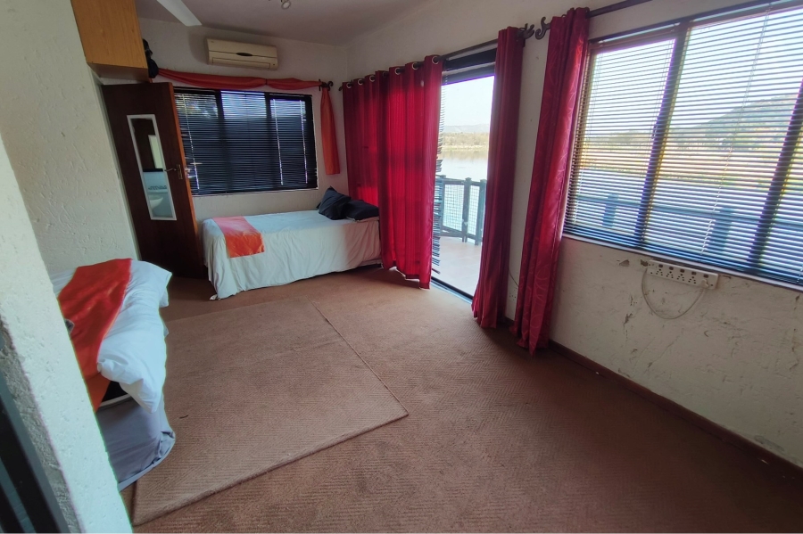 3 Bedroom Property for Sale in Ile du Lac North West